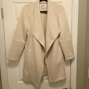 BB Dakota cream overcoat